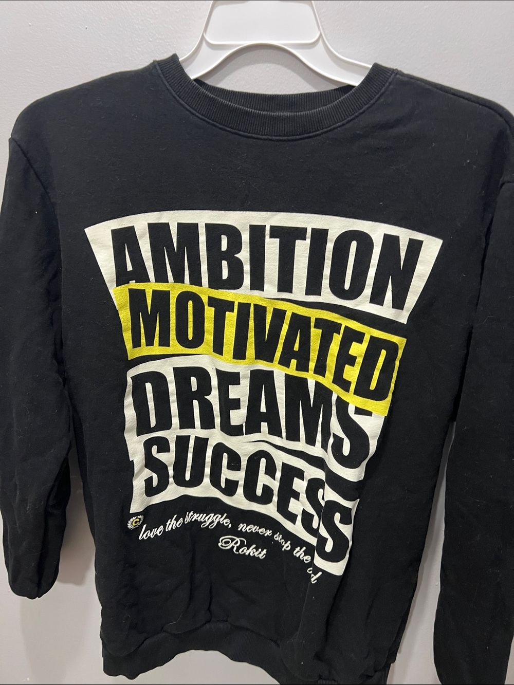 Ambition Motivated Dreams Success Graphic Crewneck Sweatshirt - Black